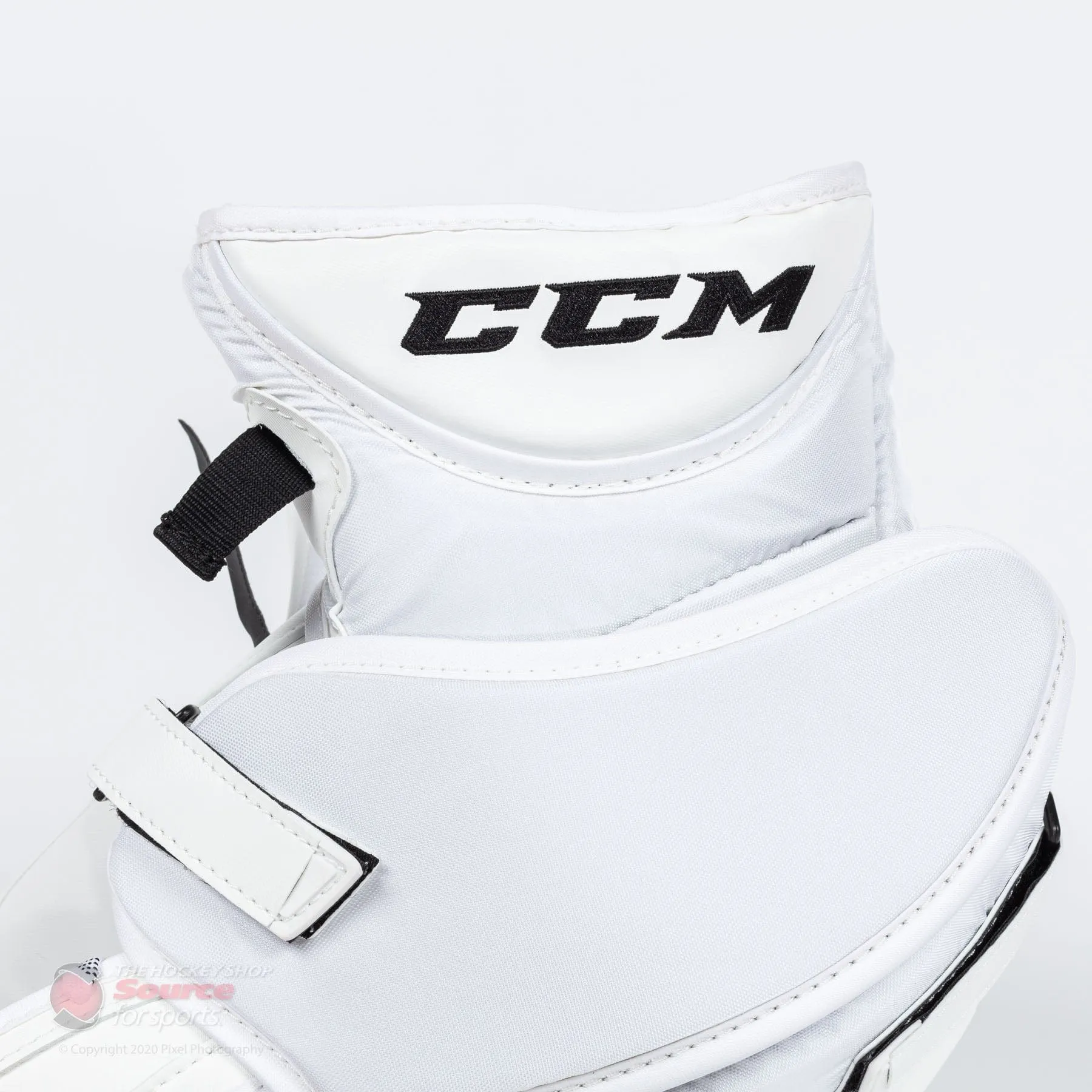 CCM Axis A1.9 Intermediate Goalie Catcher - Source Exclusive