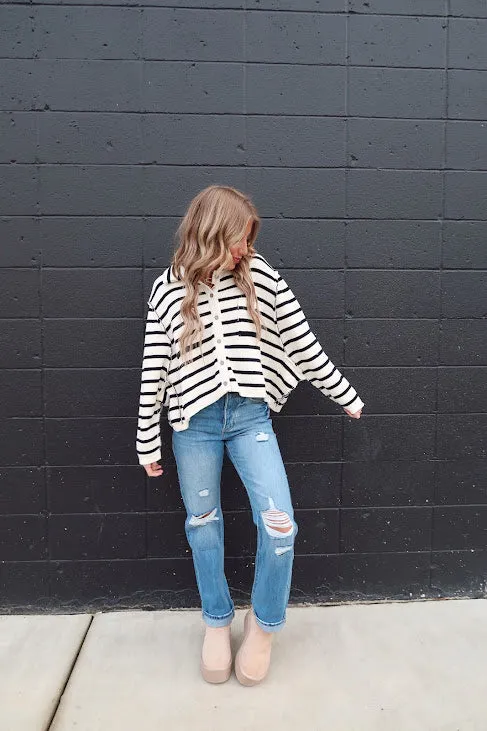 Collared Stripe Button Knitted Cardigan