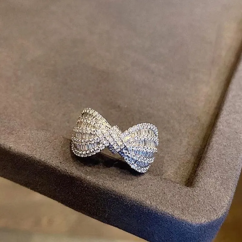 Dazzling Silver Fancy Bow Ring Women Wedding Band Jewelry