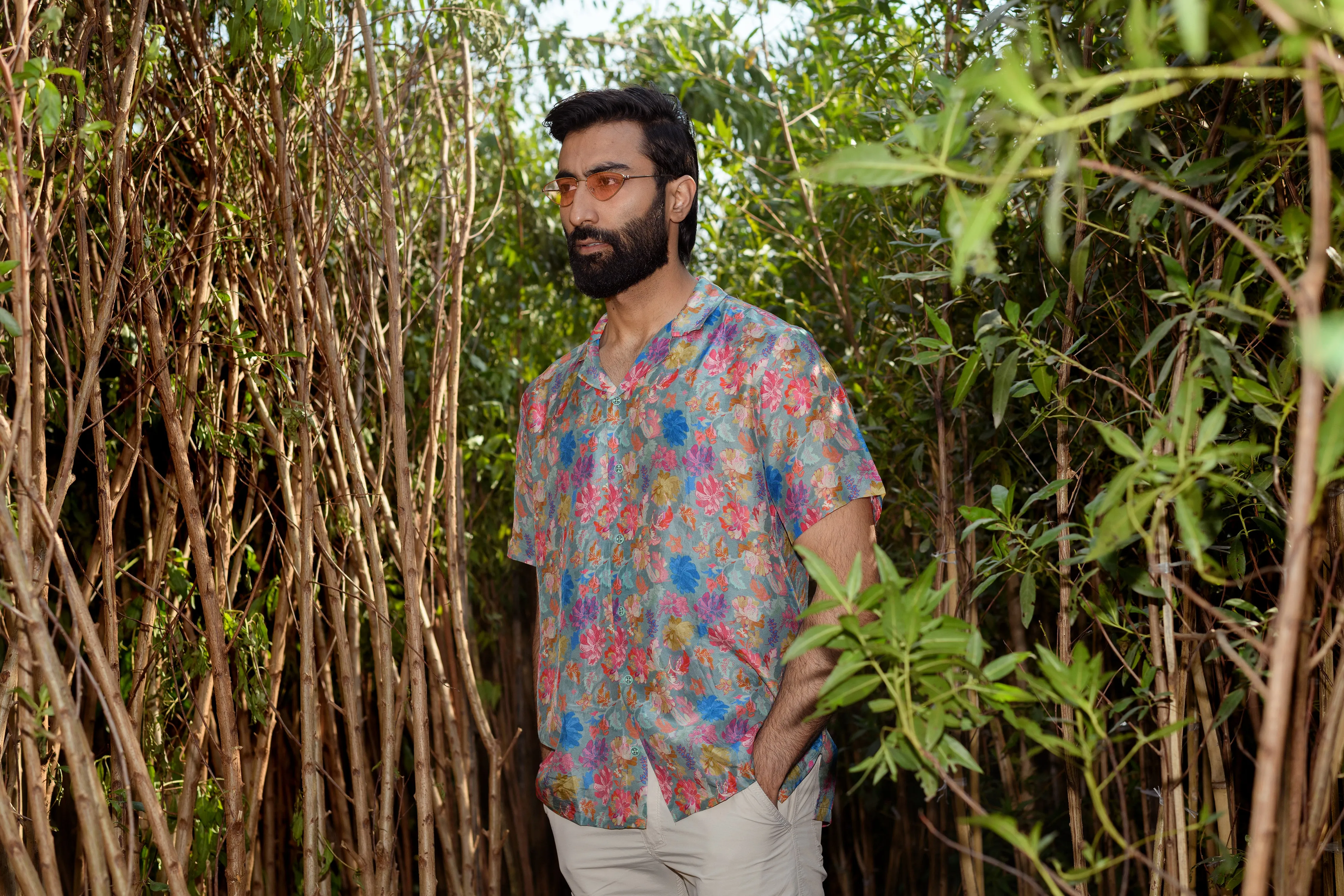 Floral Steel Grey - Russian Silk - Oversize Hawaiin Collar For Men