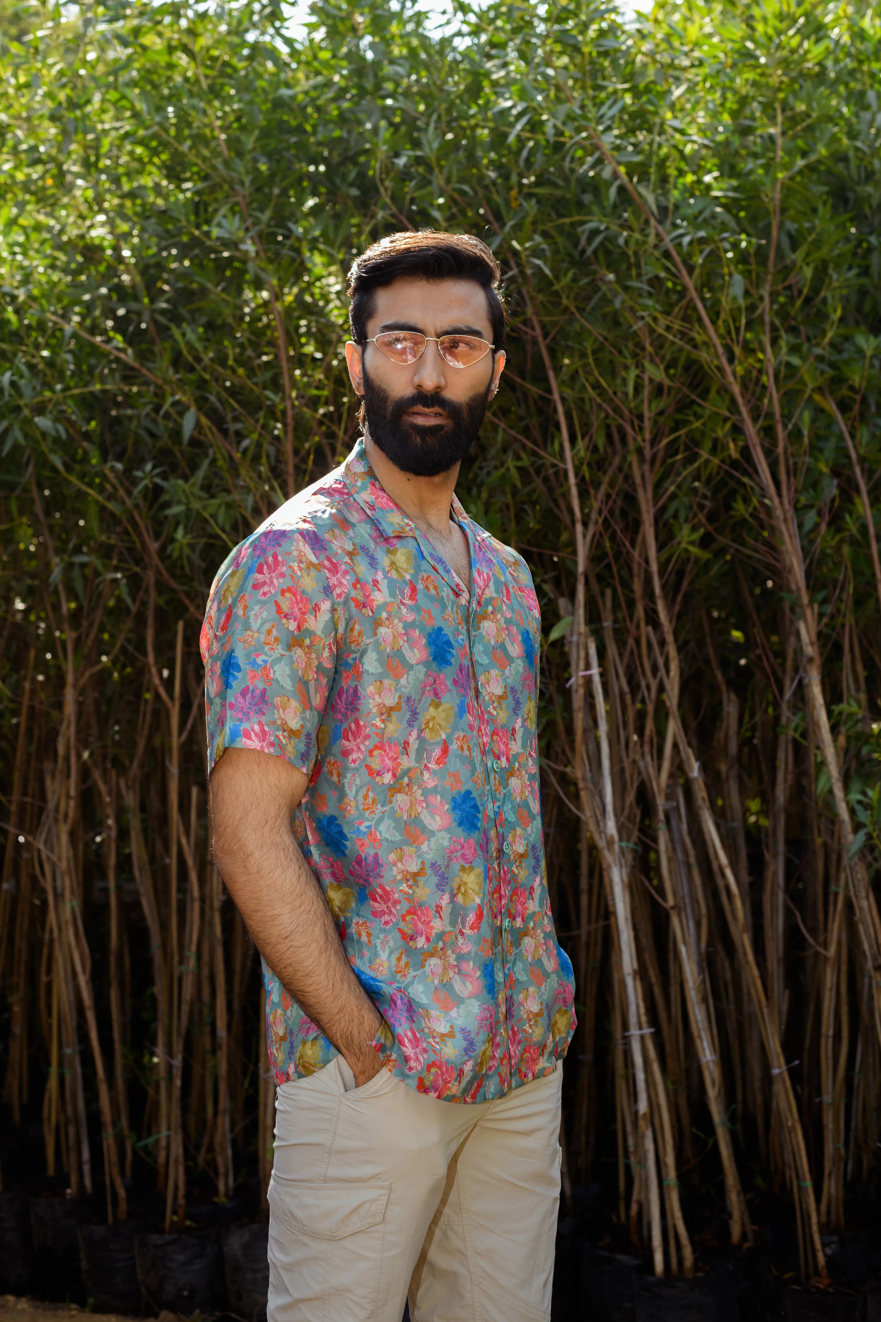 Floral Steel Grey - Russian Silk - Oversize Hawaiin Collar For Men