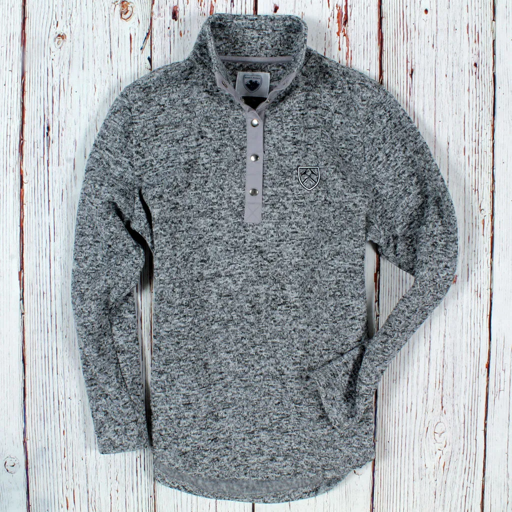 Golden Circle Fleece Pullover
