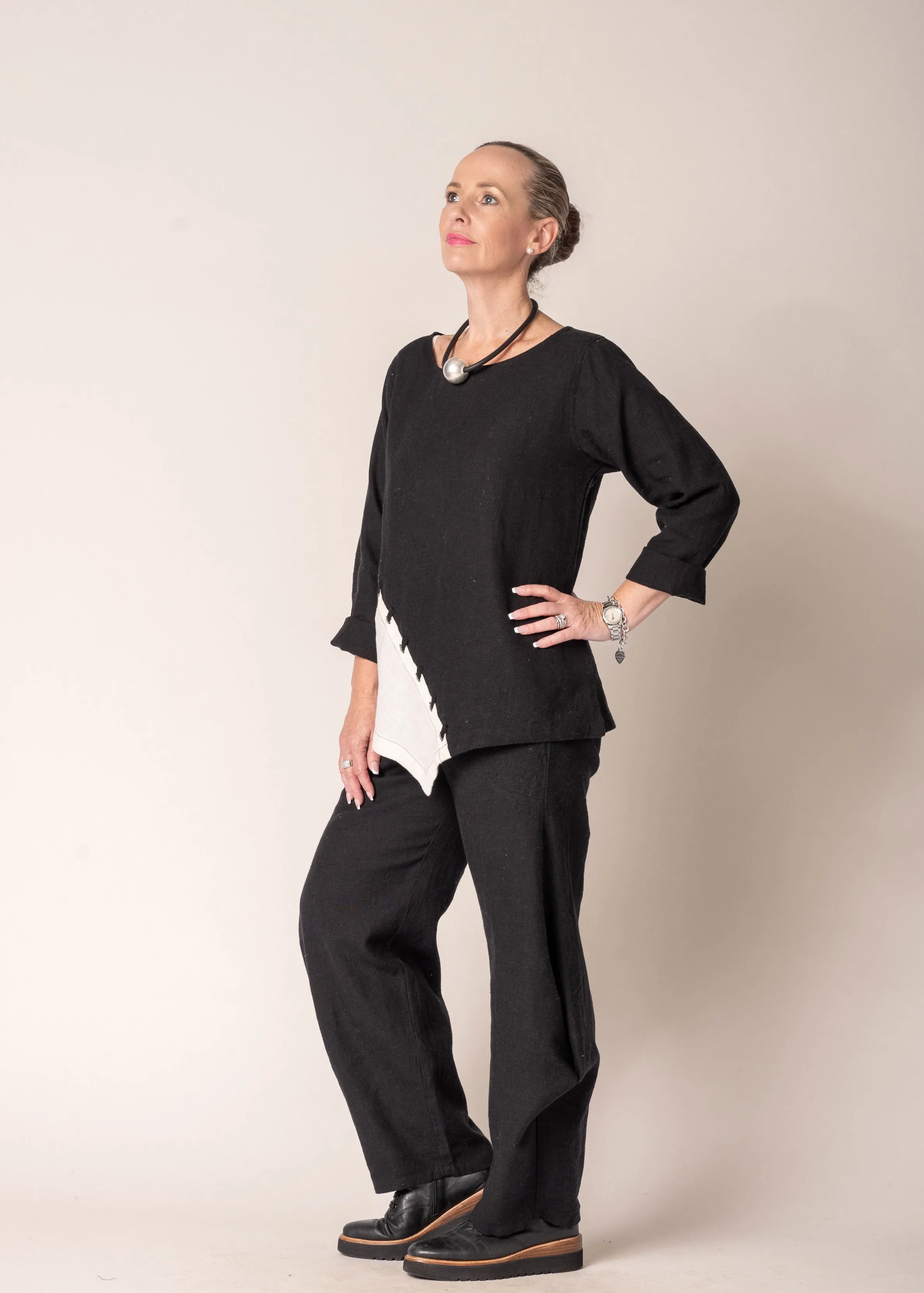 Iliana Top in Onyx