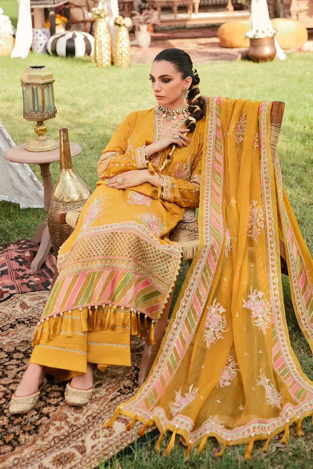 NURAY  | Afrozeh Gul Bahar Festive Collection 2022 | Unstitched Embroidered Lawn Suits