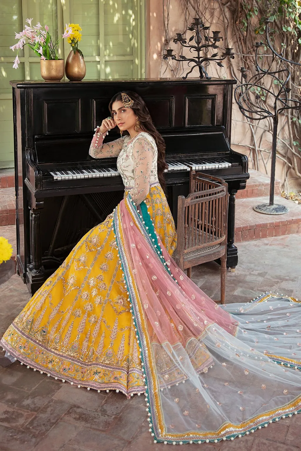 PAREESHA | Afrozeh Hayat Wedding Formals Collection 2021 | Unstitched Embroidered Chiffon Suits