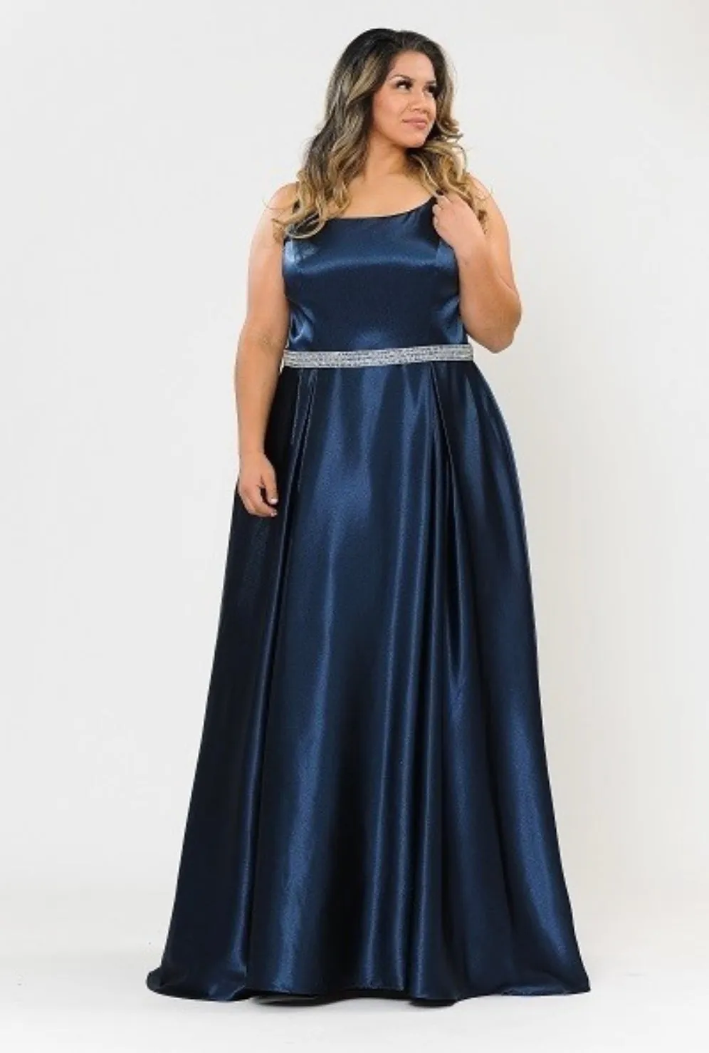 Poly USA Evening Gowns W1010