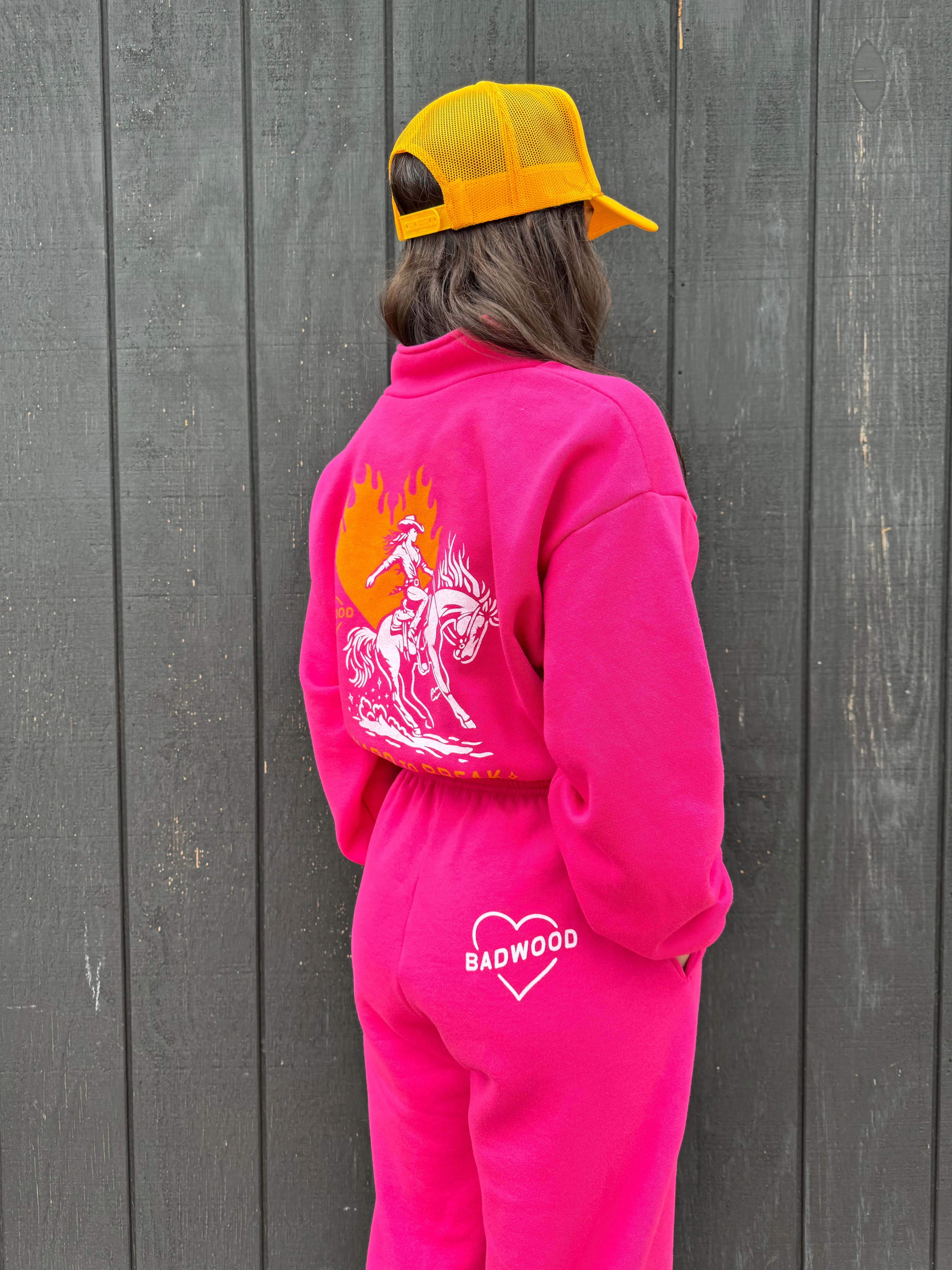 "HARD TO BREAK" QUARTER ZIP CROP in FUSCHIA