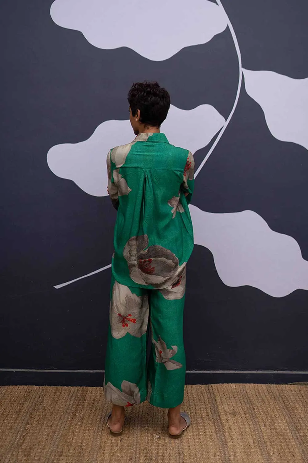 YAM   I  Salamanca WHITE POPPIES CO-ORD 2  (SHIRT & PANTS) SILK GREEN YAMISOM16